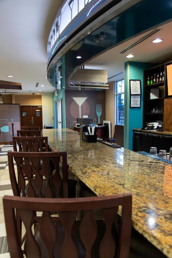 Holiday Inn Hotel & Suites Northwest San Antonio By Ihg Dış mekan fotoğraf