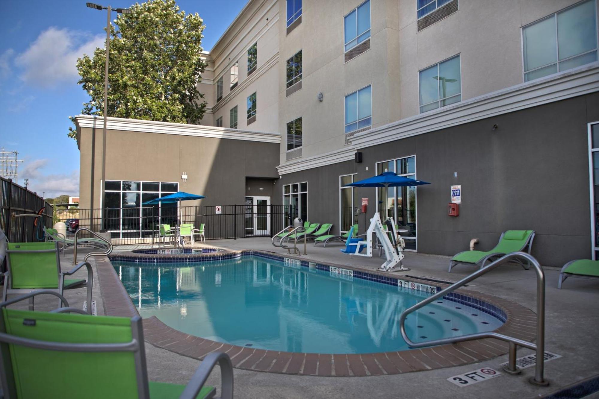 Holiday Inn Hotel & Suites Northwest San Antonio By Ihg Dış mekan fotoğraf